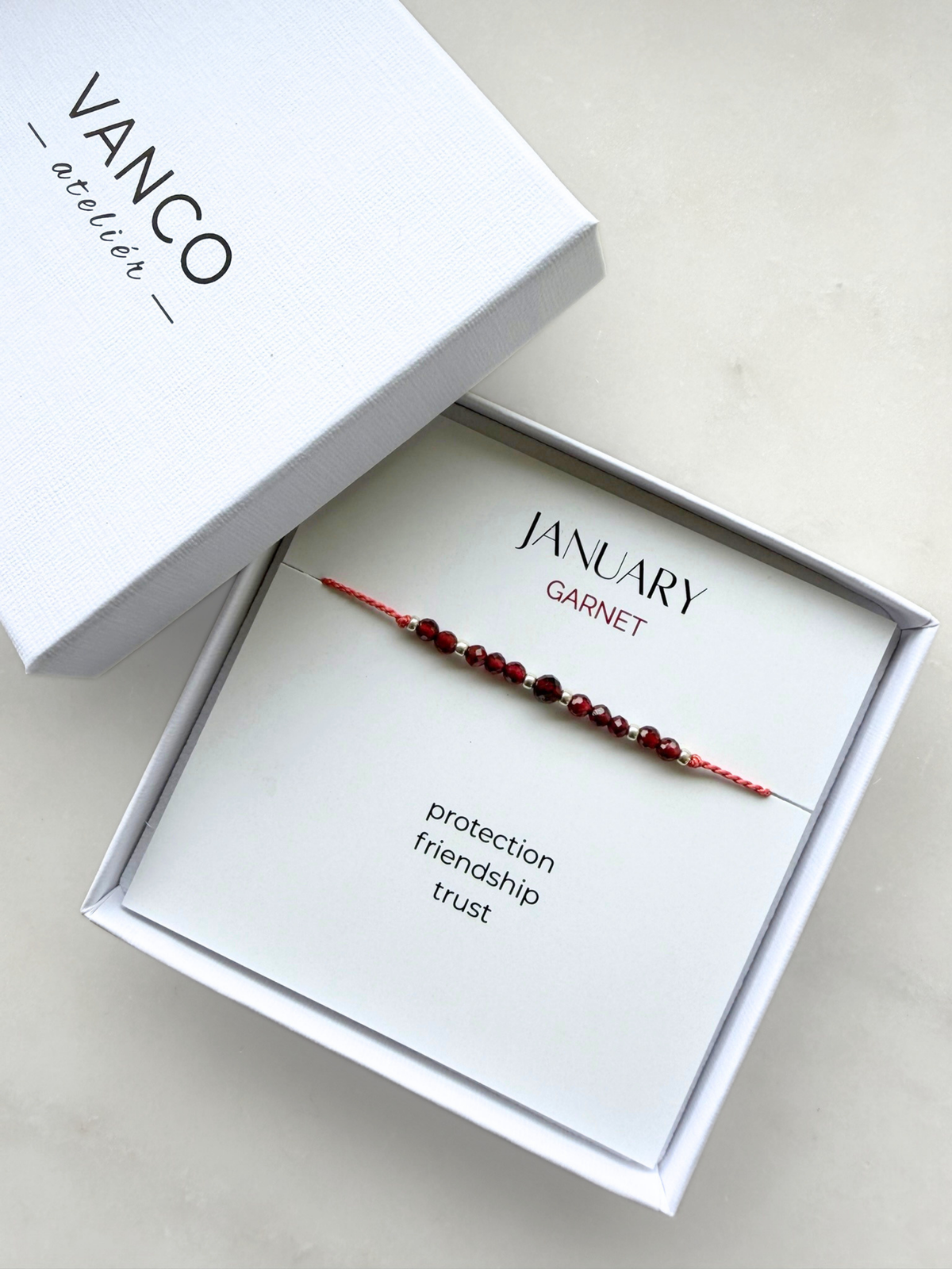 January birthstone bracelet | Garnet bracelet | Minimalist style